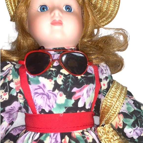 Vintage Genuine Porcelain Girl Doll Special Edition Classical Symphony Collector - Picture 3 of 12